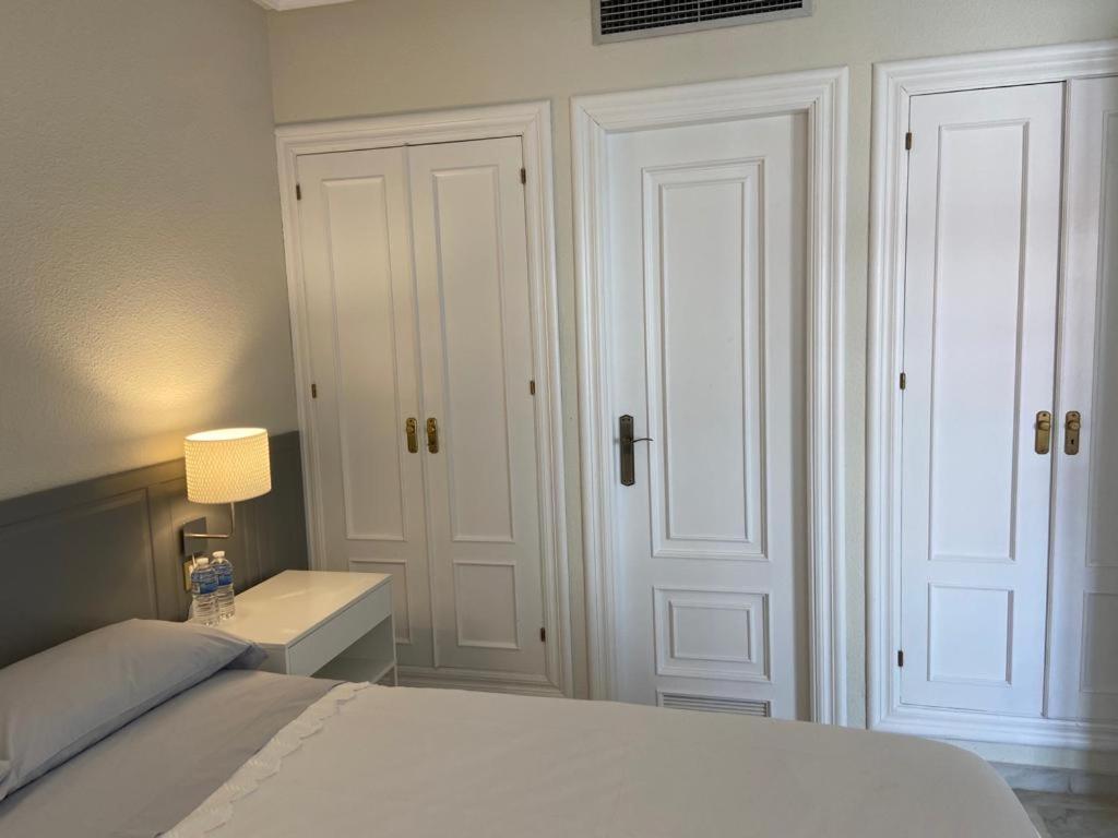 Precioso apartamento en Los Remedios, centro de Sevilla Exterior foto