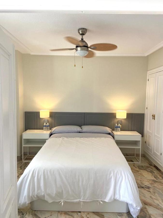 Precioso apartamento en Los Remedios, centro de Sevilla Exterior foto